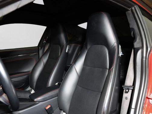 Guards Red 2019 Porsche 911 Carrera 4