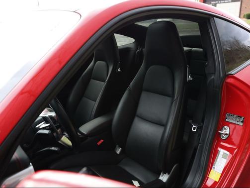 2019 Porsche 911 Carrera 4