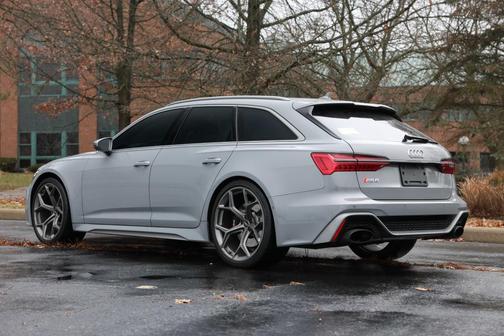 2025 Audi RS 6 Avant 4.0T