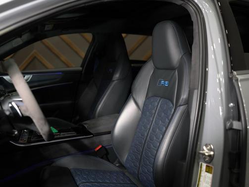 2025 Audi RS 6 Avant 4.0T