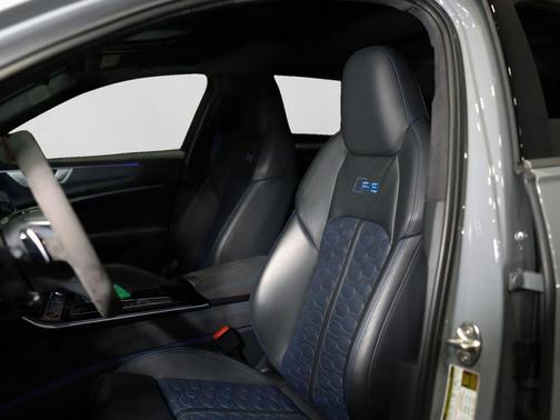 2025 Audi RS 6 Avant 4.0T