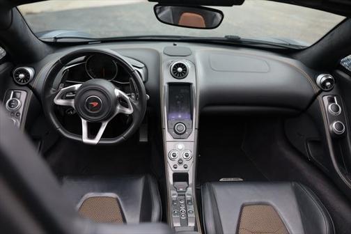 2013 McLaren MP4-12C Base