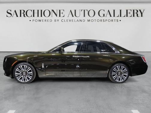 Green 2023 Rolls-Royce Ghost