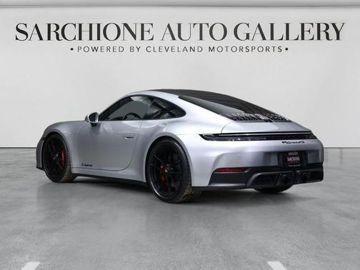2026 Porsche 911 Carrera GTS