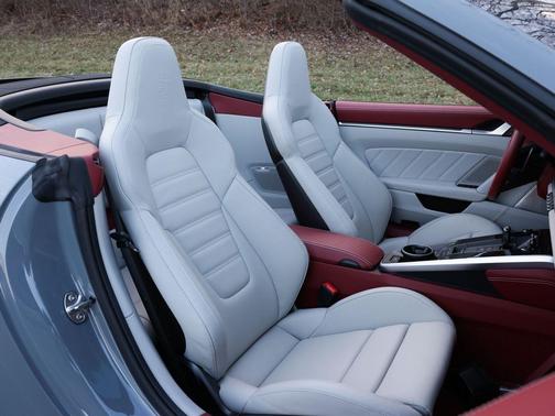 2025 Porsche 911 Turbo S