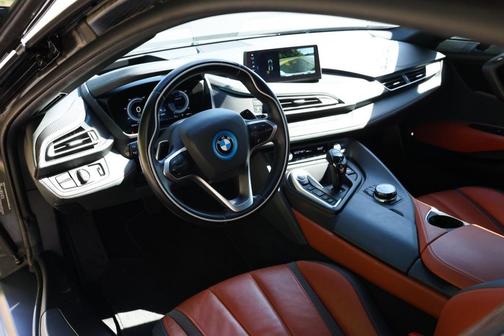 2019 BMW i8 Base