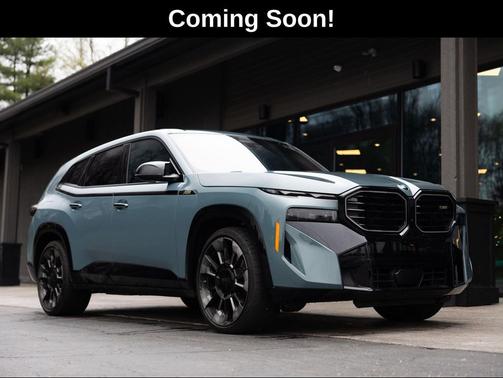 Cape York Green Metallic 2025 BMW XM Base