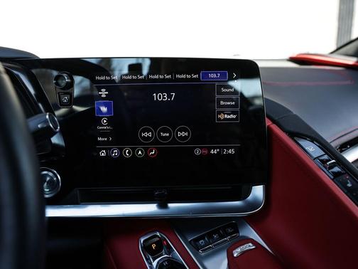 2022 Chevrolet Corvette Stingray w/2LT