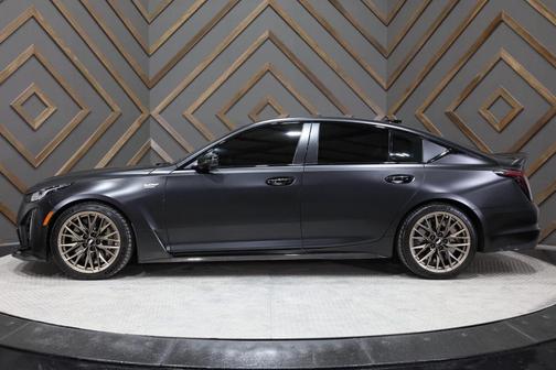 2024 Cadillac CT5-V V-Series Blackwing