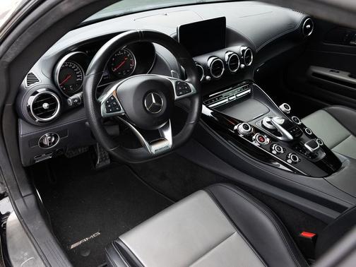 2017 Mercedes-Benz AMG GT AMG GT