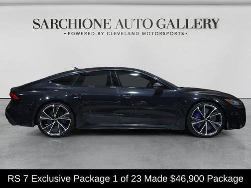 Black 2022 Audi RS 7 4.0T