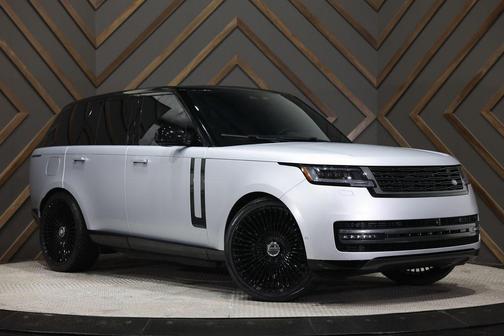 2025 Land Rover Range Rover P550e SE
