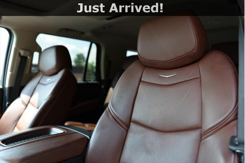 2020 Cadillac Escalade Premium Luxury