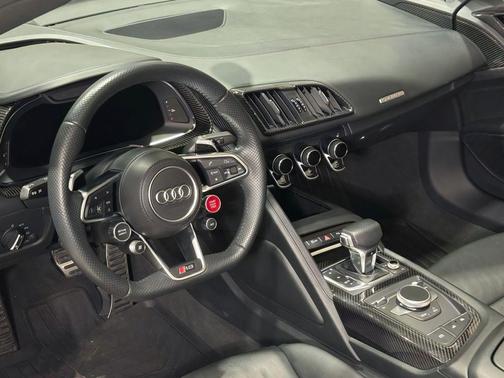 2018 Audi R8 5.2 V10 plus