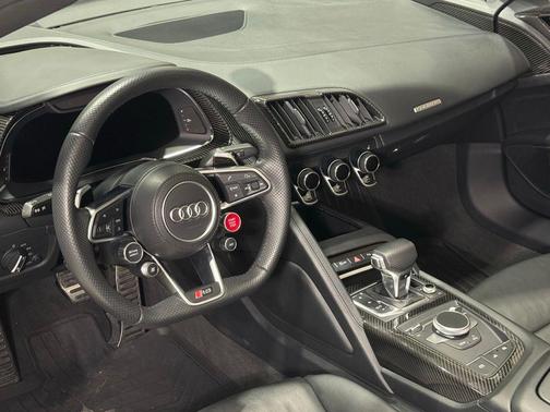 2018 Audi R8 5.2 V10 plus