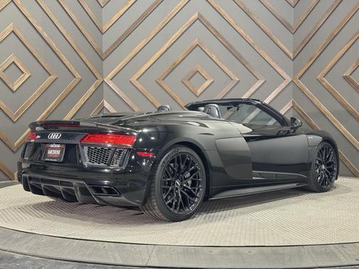 2018 Audi R8 5.2 V10 plus