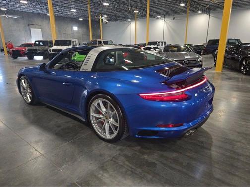2017 Porsche 911 Targa 4S
