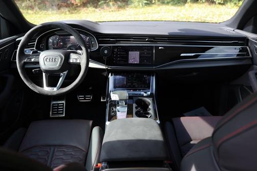 2025 Audi RS Q8 4.0T