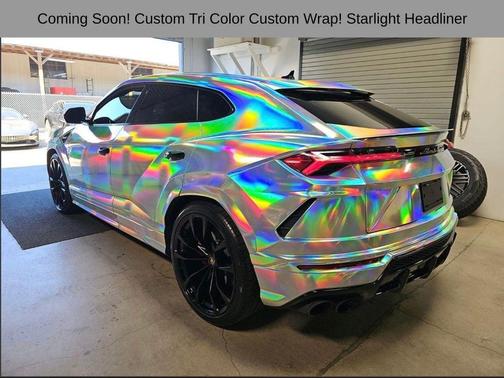 Black 2021 Lamborghini Urus Graphite Capsule