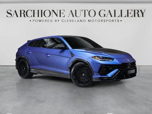 Grigio Nimbus Metallic w/Slate Blue Matte Wrap 2023 Lamborghini Urus Performante
