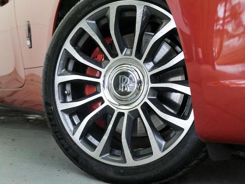 2020 Rolls-Royce Dawn 