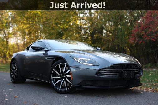 2019 Aston Martin DB11