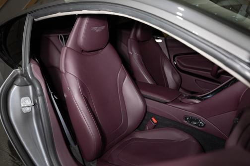 2019 Aston Martin DB11