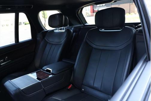 2023 Land Rover Range Rover Autobiography