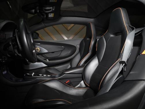 2021 McLaren GT Coupe