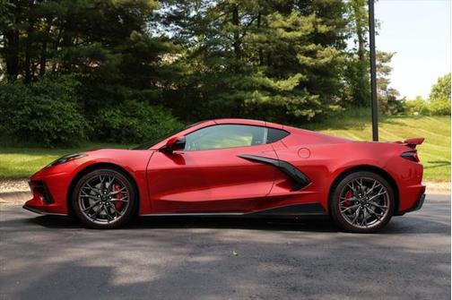 2025 Chevrolet Corvette Stingray w/3LT