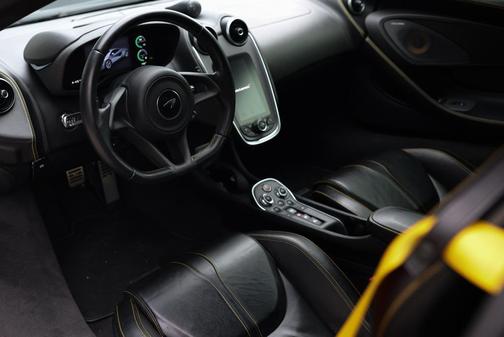 2019 McLaren 570S Base