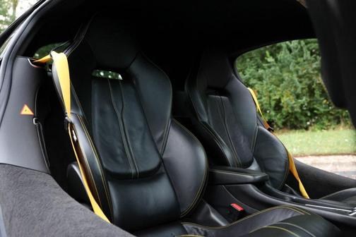 2019 McLaren 570S Base