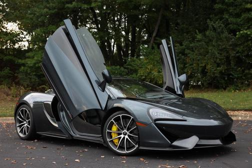 2019 McLaren 570S Base