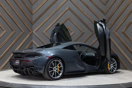 2019 McLaren 570S Base