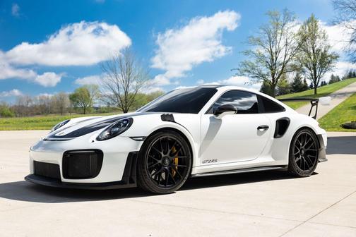 2018 Porsche 911 GT2 RS