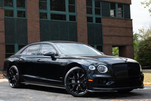 2023 Bentley Flying Spur 