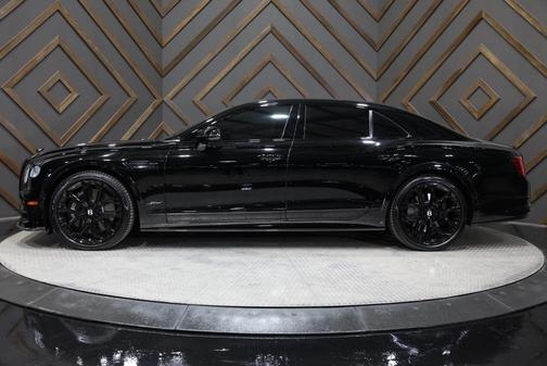 2023 Bentley Flying Spur