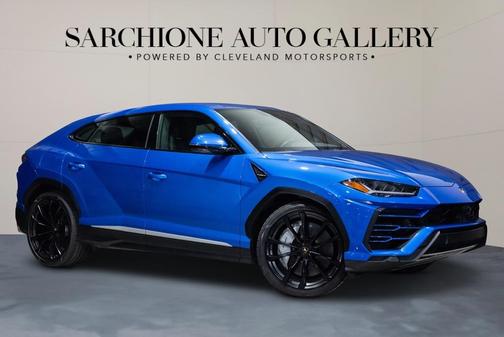 2020 Lamborghini Urus Base