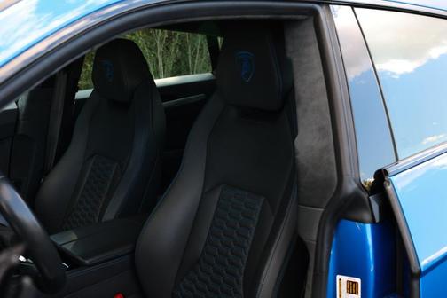 2020 Lamborghini Urus Base