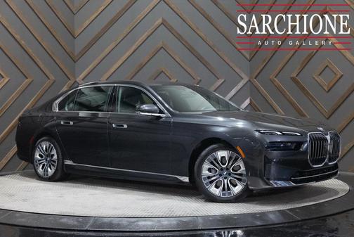 2025 BMW i7 xDrive60