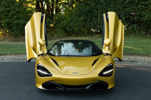 2020 McLaren 720S Base
