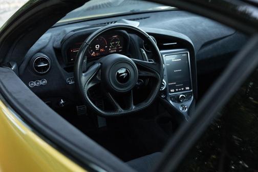 2020 McLaren 720S Base