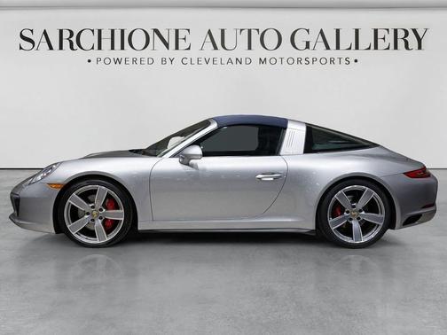 GT Silver Metallic 2017 Porsche 911 Targa 4S