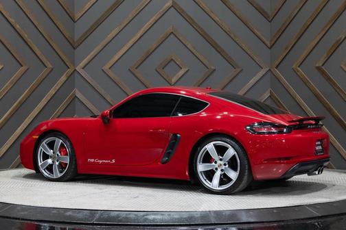 2019 Porsche 718 Cayman S