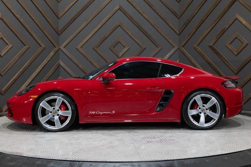 2019 Porsche 718 Cayman S