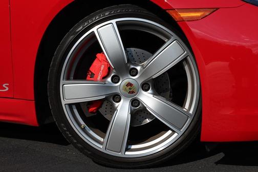 2019 Porsche 718 Cayman S