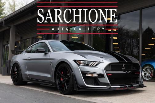 Iconic Silver Metallic 2021 Ford Shelby GT500 Base
