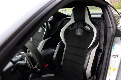 Iconic Silver Metallic 2021 Ford Shelby GT500 Base