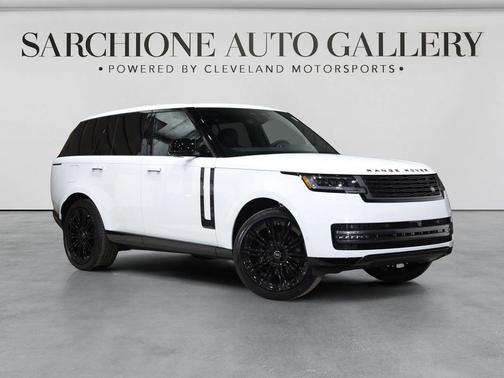 White 2025 Land Rover Range Rover P400 SE
