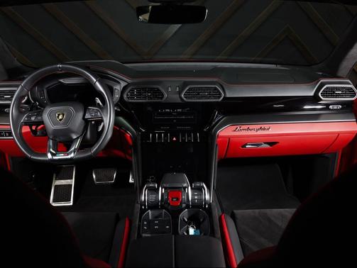 2023 Lamborghini Urus S